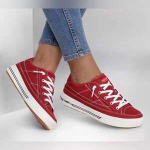 Skechers Women's Arch Fit Arcade - Arcata Red NWT Size 10